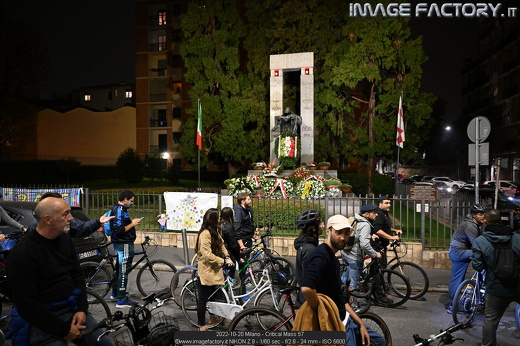 2022-10-20 Milano - Critical Mass 57